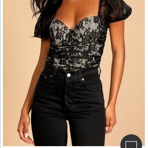 Lulus lace bodysuit brand new with tags